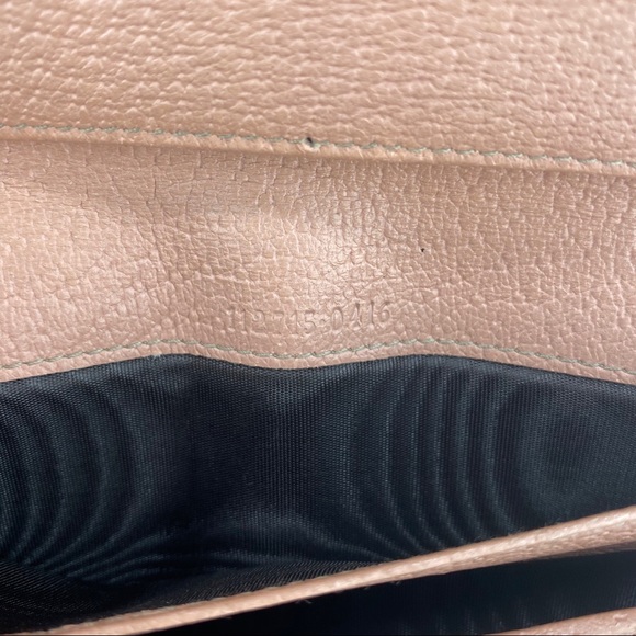 GUCCI GG Supreme Wallet on Chain - Picture 15 of 15